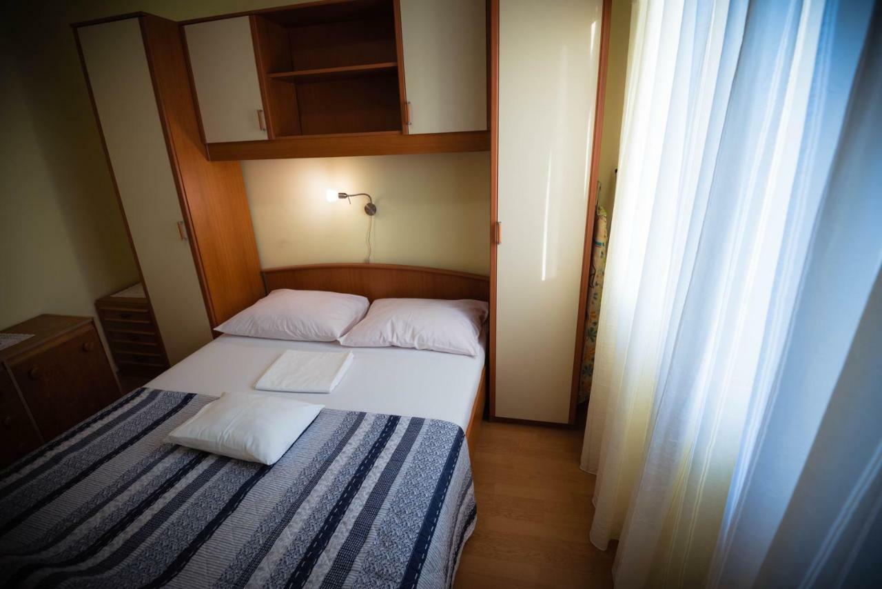 Apartmani Bare I Danica Grebaštica 外观 照片