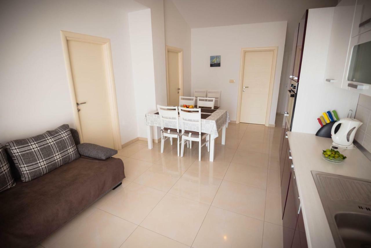 Apartmani Bare I Danica Grebaštica 外观 照片